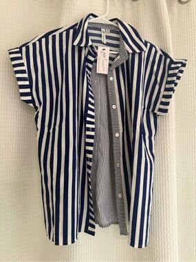 NY Collection Blue & White Striped Short-Sleeve Button-Up Shirt